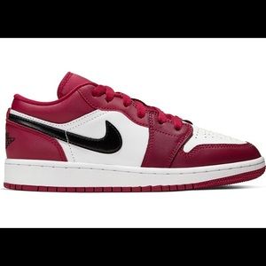 Air Jordan 1 low black and red